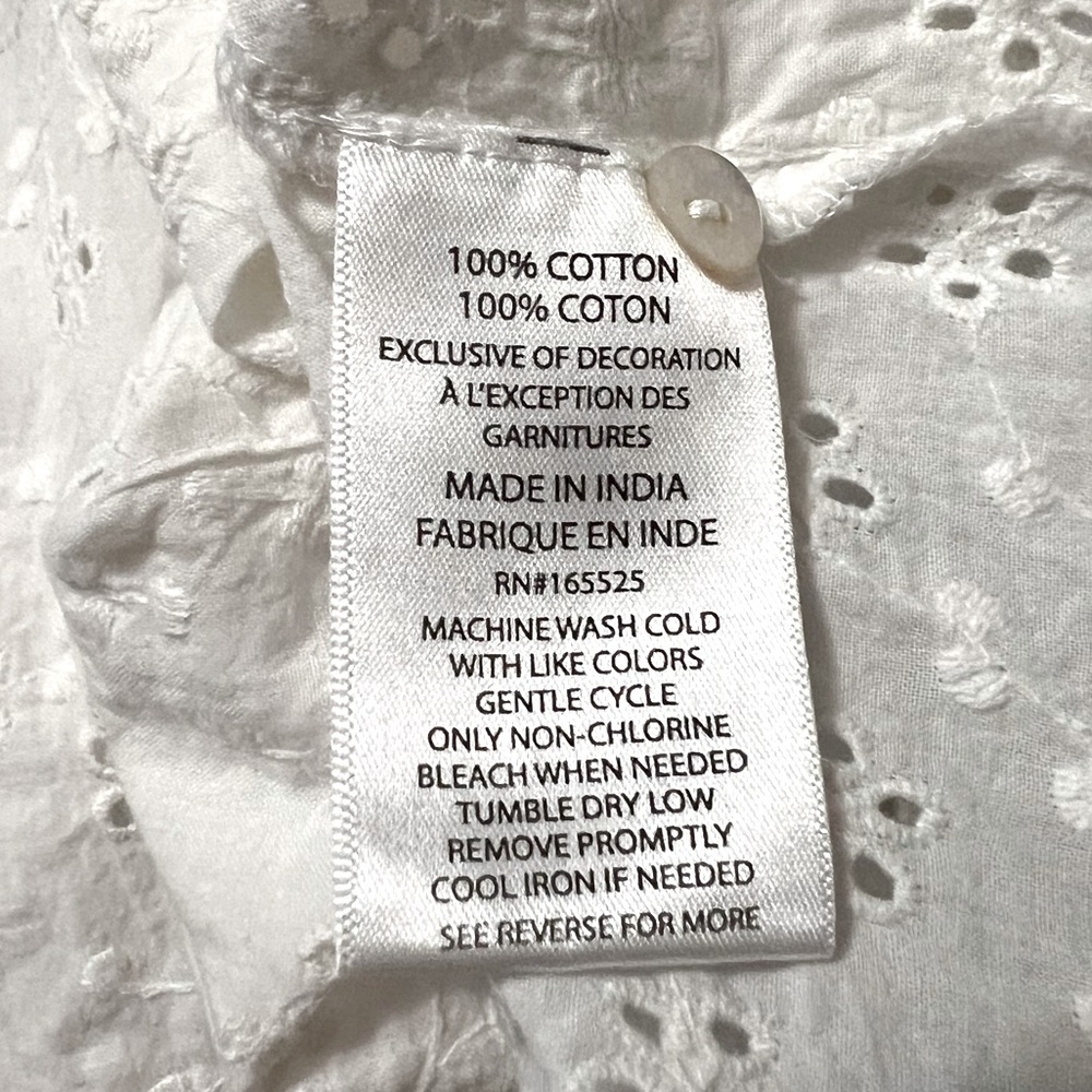 Beautiful Eyelet Button Down From Lola - image 4